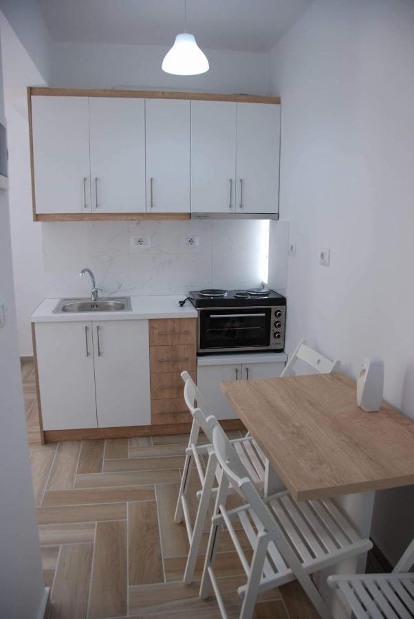 The Hill Apartment Sarandë Exterior foto